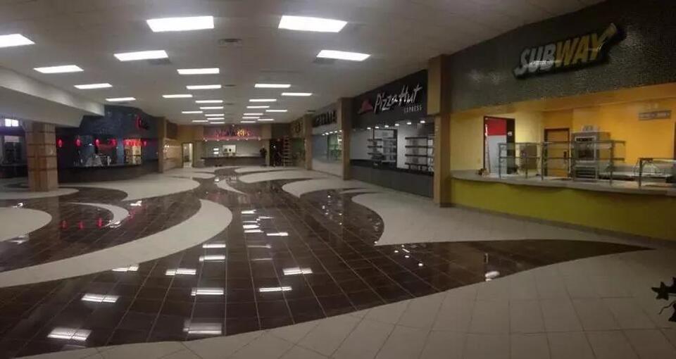 INSANE: Texas High School Cafeteria Rivals Mall Food Court - NewsBreak