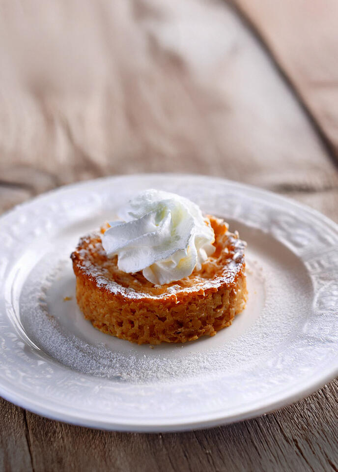 Tosca Cake: Six Mini Almond-Caramel Cakes - NewsBreak