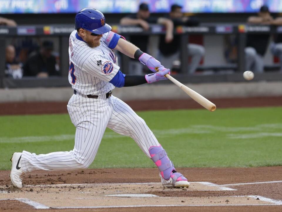 Mets hit 3 homers and Tyrone Taylor gets 4 hits in 10-4 win over sloppy ...