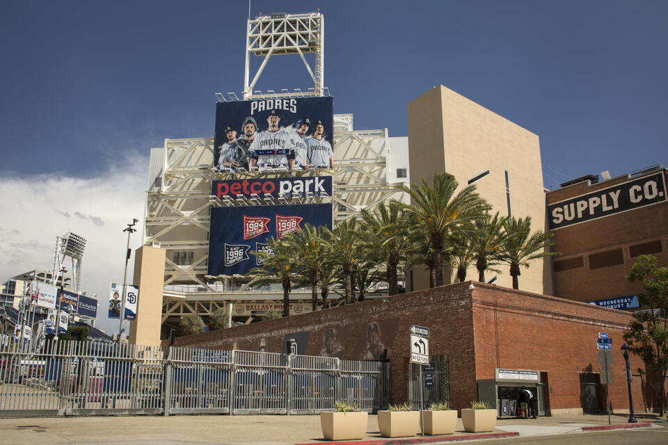Padres 2026 Historic Early Opening Day At Petco Park NewsBreak 49s9JE 14OVPtTS00
