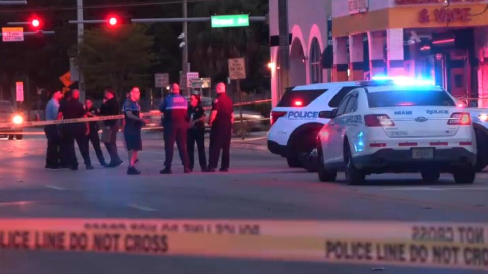 Police search for gunman after man killed in Coconut Grove shooting ...