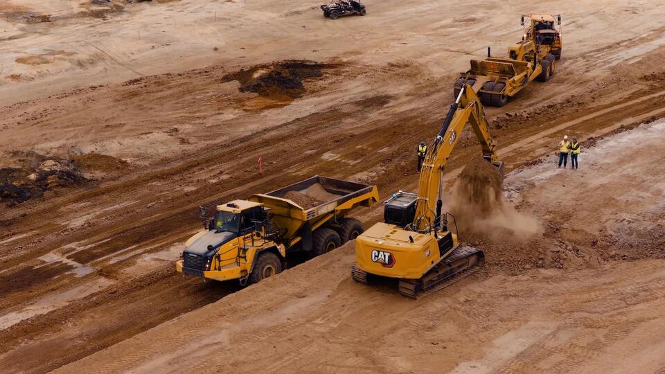 This startup’s self-driving excavators help dig up $600M in new funding ...