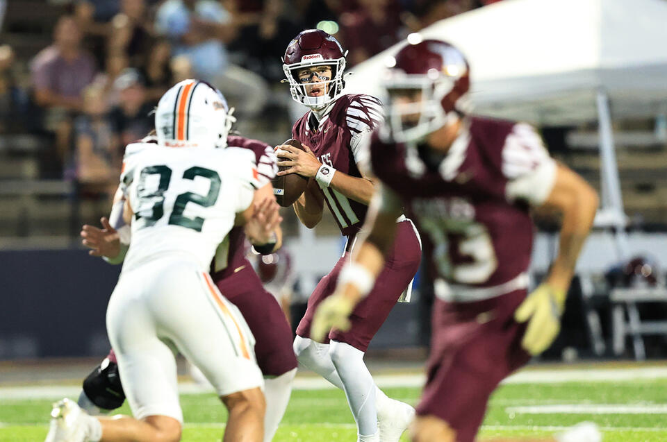 Area high school football week 4 preview: District play begins