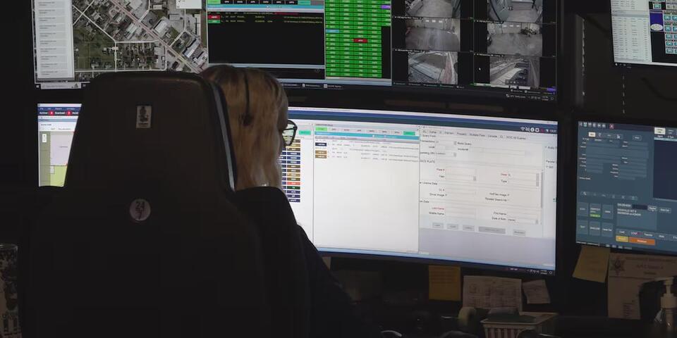 Galesburg approves $1.8 Million upgrade for emergency dispatch center ...
