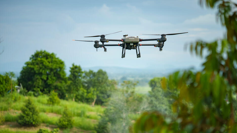 Florida Man Arrested After Flying Drone Carrying Meth and Fentanyl Into ...