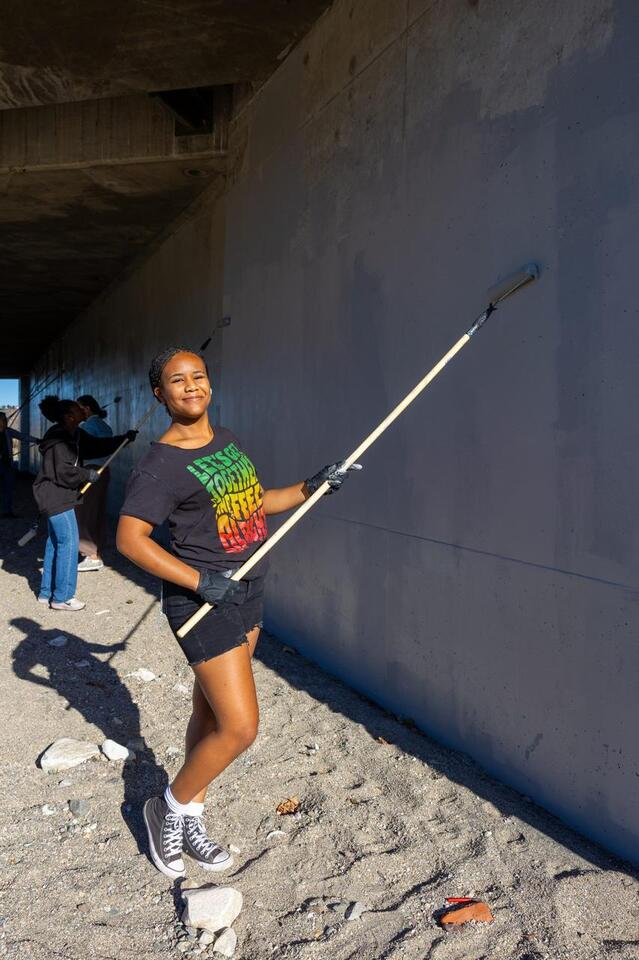 📅 Help clean up Santa Clarita at Graffiti Removal Day Nov. 7 - NewsBreak