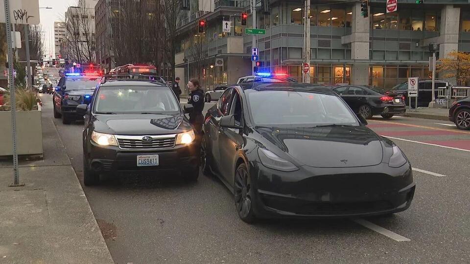 Woman arrested for stabbing man in neck during road rage incident in ...