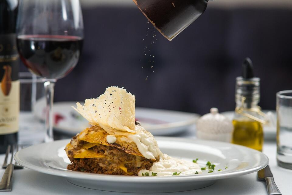 The “poor people foods” that luxury restaurants now charge absurd ...