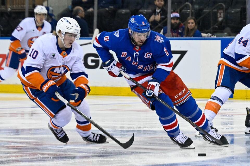 How to watch Islanders vs Rangers: Live stream NHL, TV channel - NewsBreak