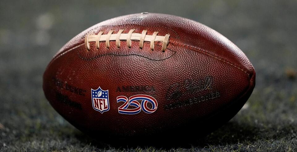 Cowboys Legend Who Never Played College Football Dies at 86 - NewsBreak
