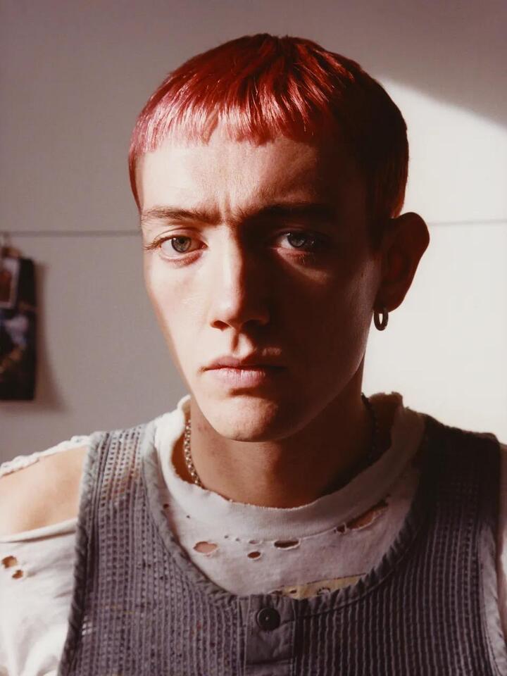 Inner Worlds Inner Spaces : an exhibition on artists #39 personal works