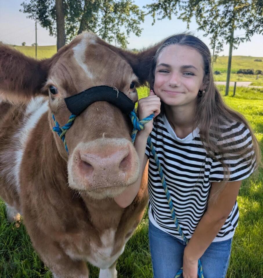 Williamsburg eighth grader selected for charity steer show