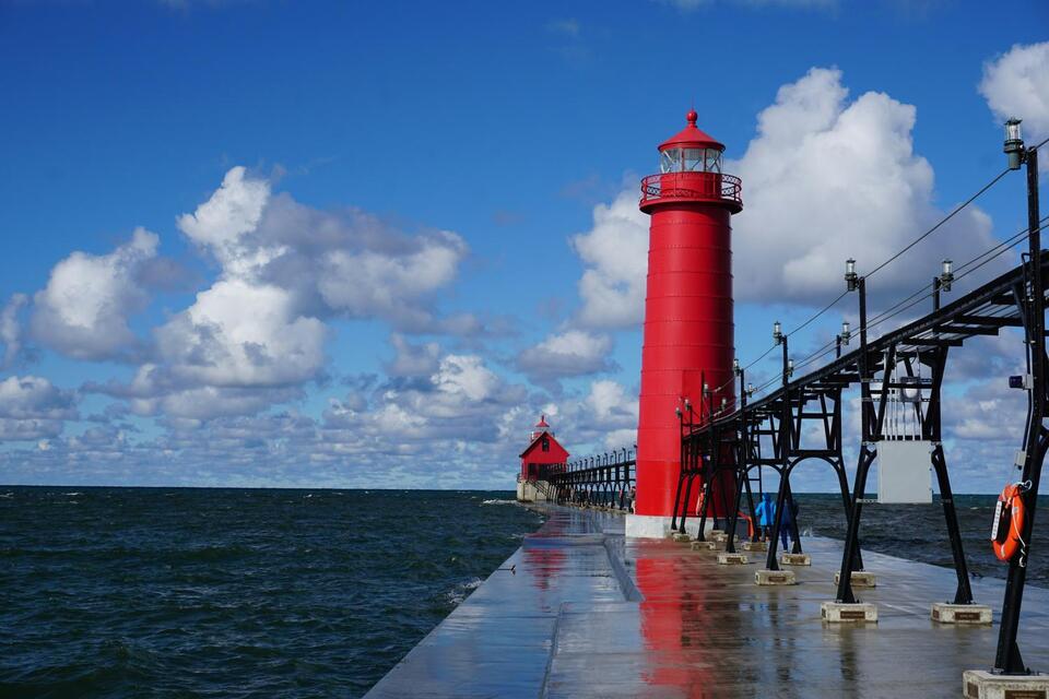 Homebuyers Nationwide Are Flocking to These Two Michigan Beach Towns
