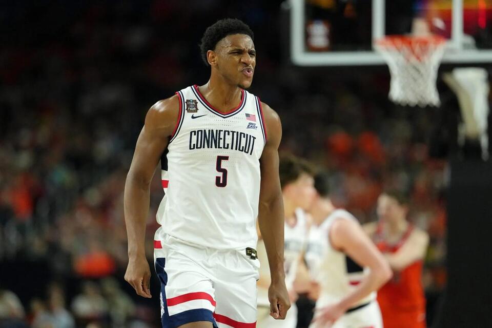 Is Tarris Reed Jr. Related to Willis Reed? A Look at the UConn Star’s ...
