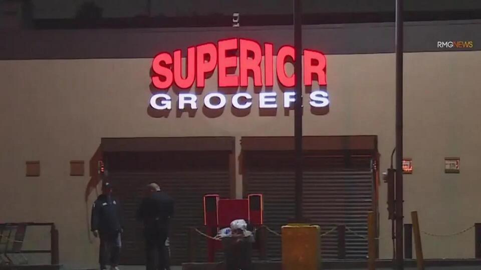 Man found shot to death inside South LA grocery store - NewsBreak