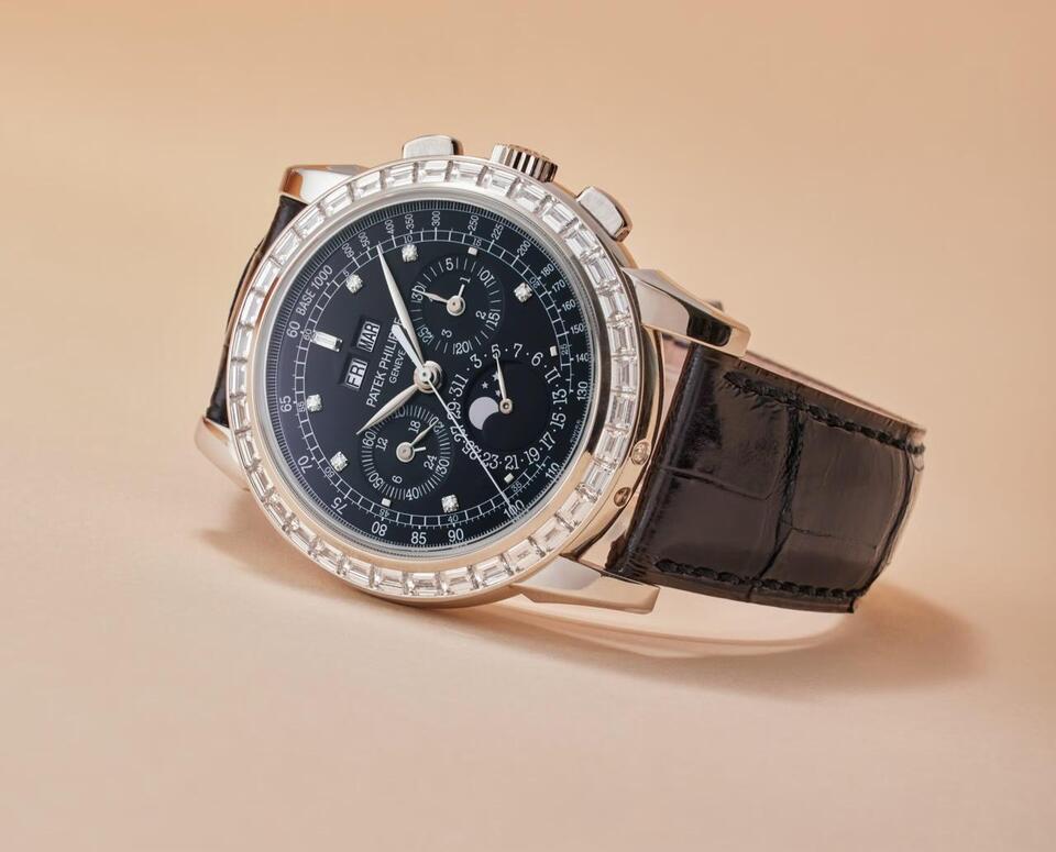 How to Buy a Watch at Auction