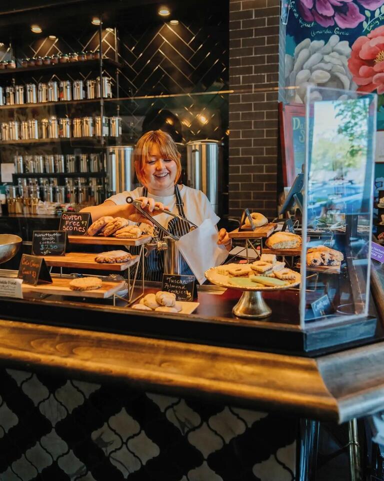 Bend Tea and Art Lounge Hosts a Grand Opening