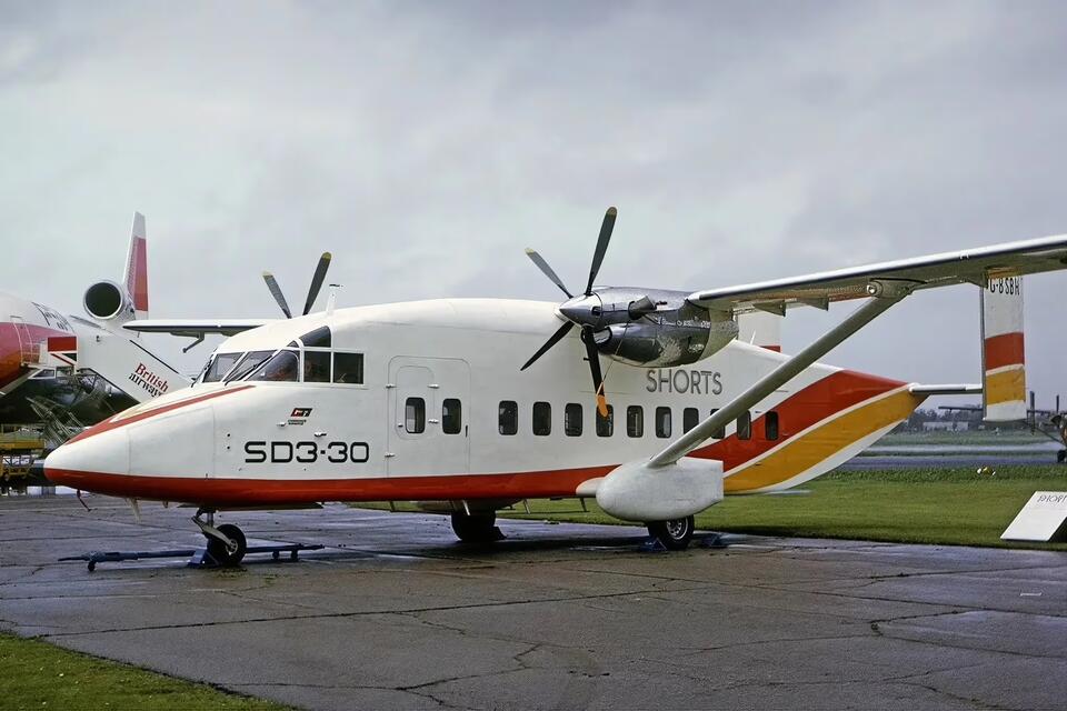 8/22/1974: The Short 330 Performs Maiden Flight