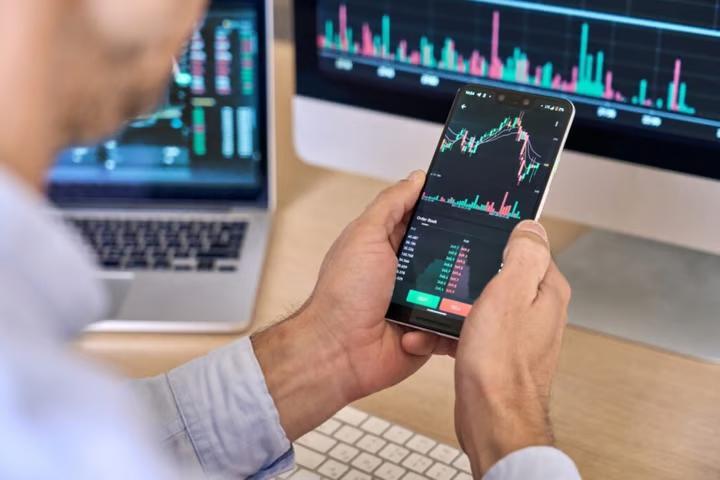 Why Cipher Digital Stock Is Rising After Its New Grid Strategy Hire ...