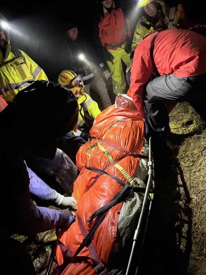 Hiker rescued after sending SOS for hypothermia Thursday; Monterey