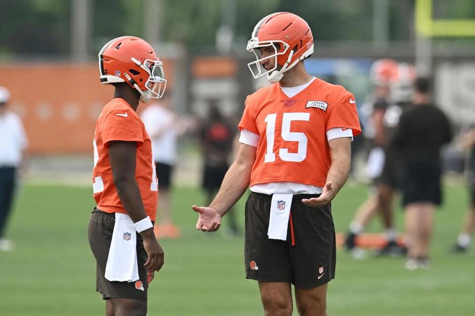 Myles Garrett, Joe Flacco Make Feelings Clear on Shedeur Sanders and Dillon Gabriel Amid Browns' QB1 Battle - NewsBreak