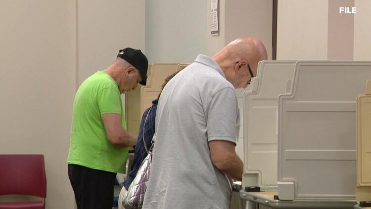 Absentee voting begins amid confusion behind Missouri Congressional map ...