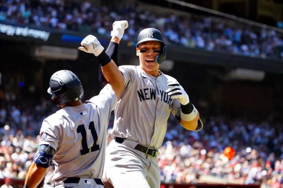 Yankees outlast Diamondbacks in extra innings to finish stellar season ...