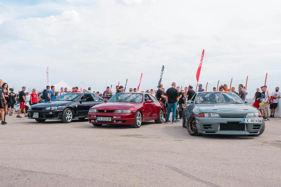 Why Car Meets Are Exploding With Young Drivers Again - NewsBreak