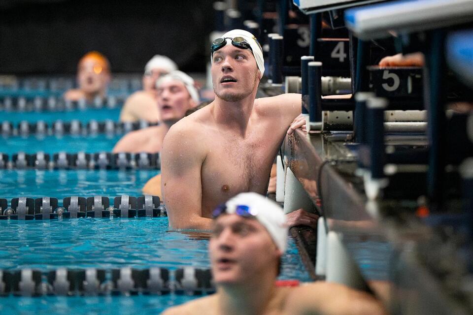 Mathias named 2025 SEC Men’s Swimming & Diving Scholar-Athlete of the ...