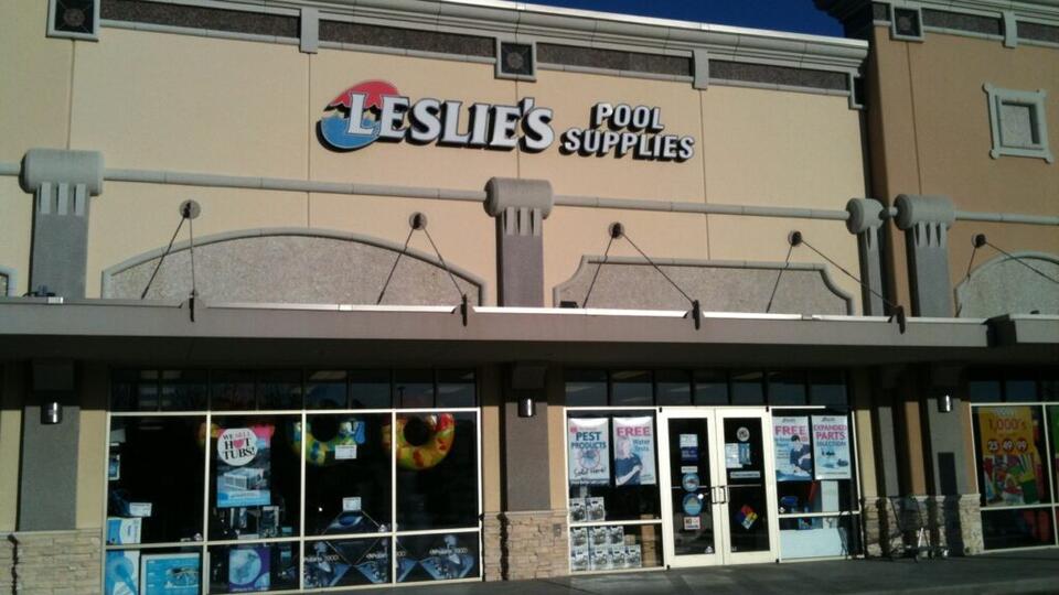 Leslie’s is closing 76 pool supply stores in a prearranged Chapter 11 ...