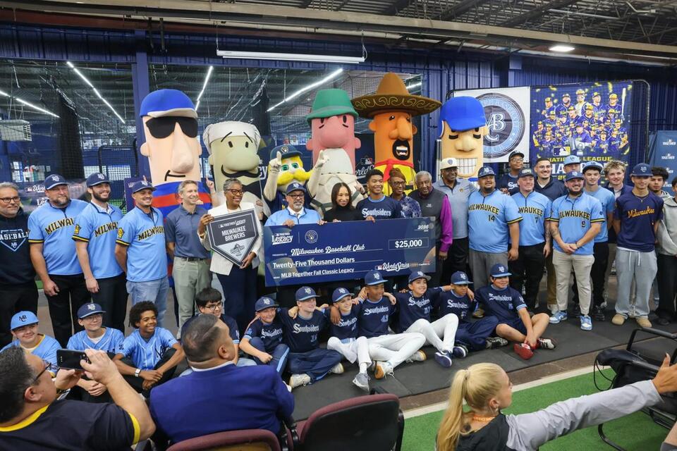 Brewers’ World Series run nets South Side club a $25,000 donation from ...