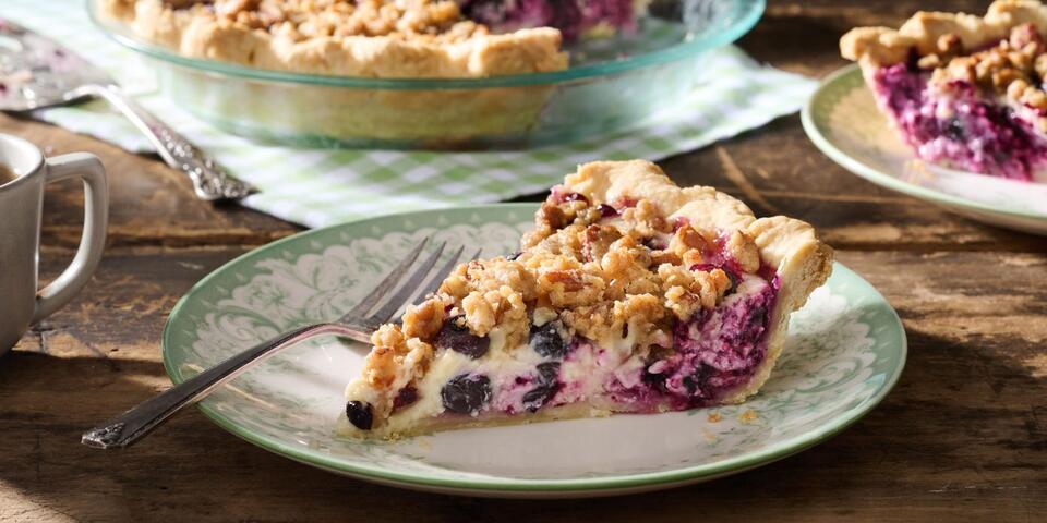 20 Blueberry Desserts That You’ve Got to Try Before Summer Ends