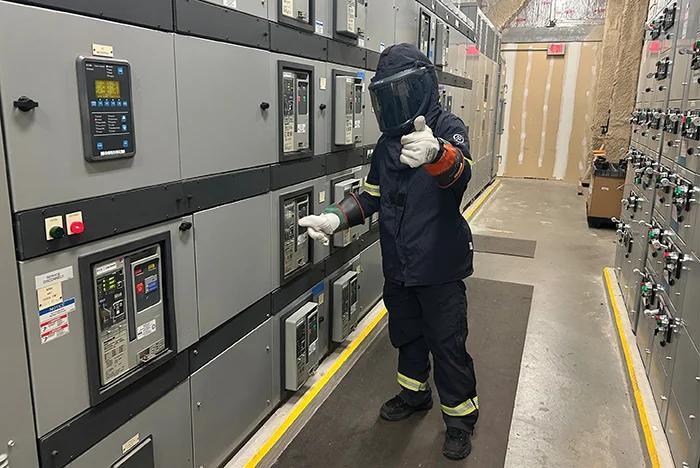 A blackout testing process for facility commissioning - NewsBreak