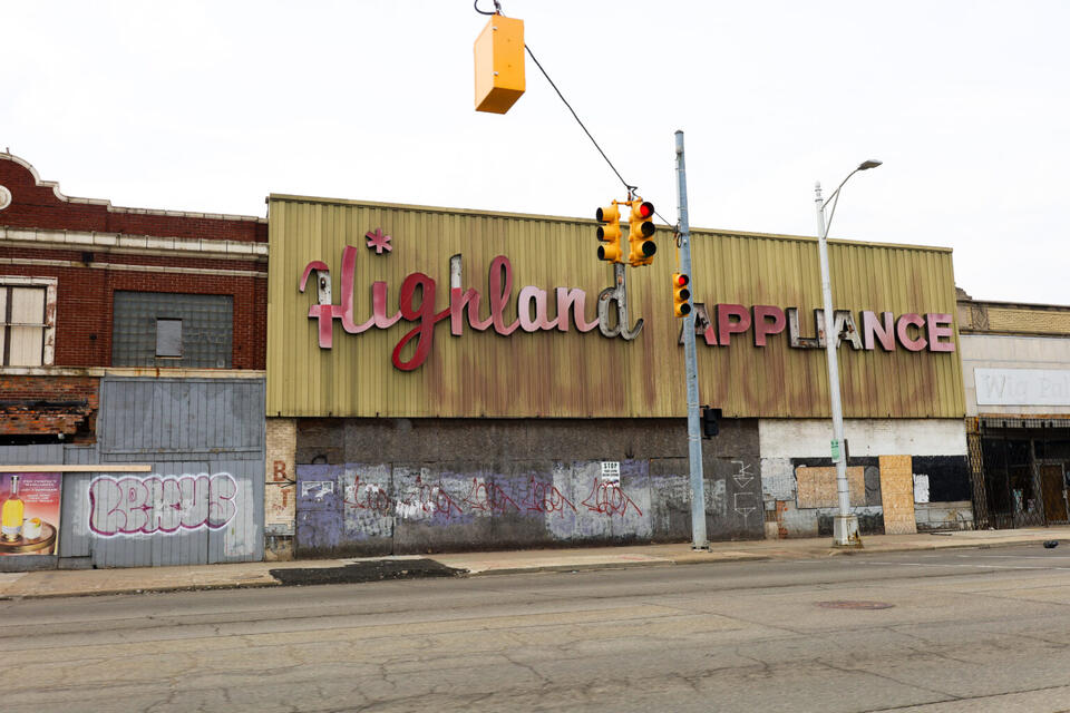 Crossing the Lines: Highland Park Resident wants to save the Highland ...