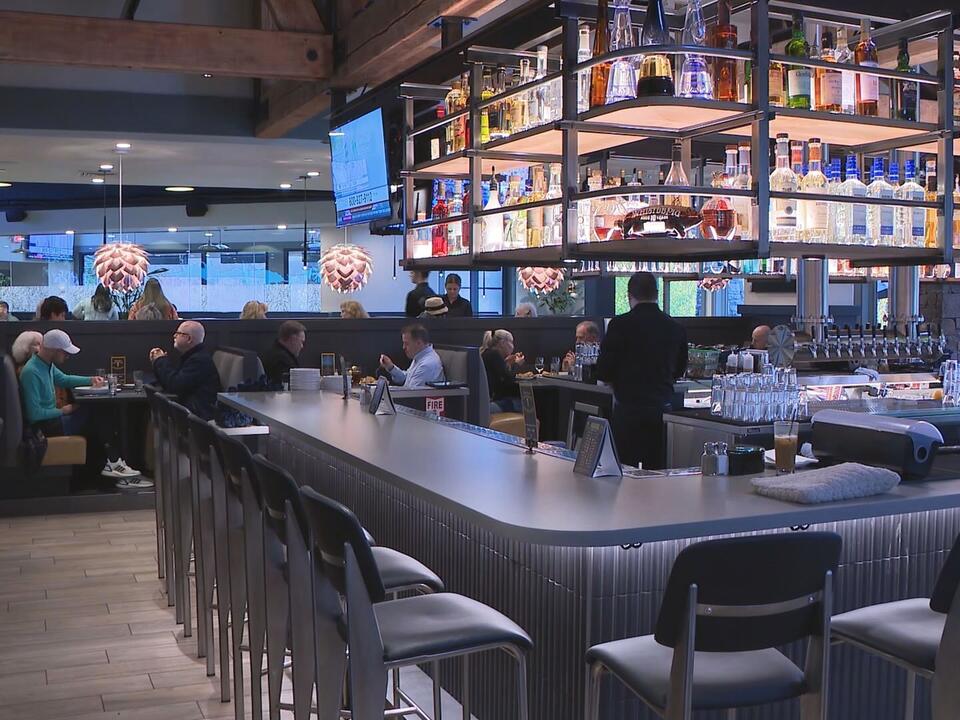 Lake Oswego's changing restaurant scene caters to growing demand