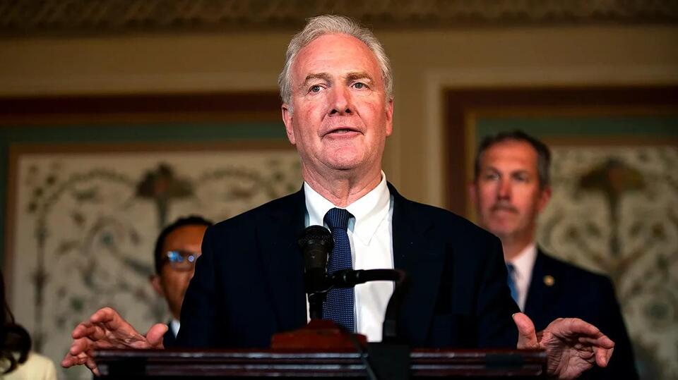 Van Hollen: Trump hit Saudi Arabia with ‘bait and switch’ by tying Israel relations to nuclear deal