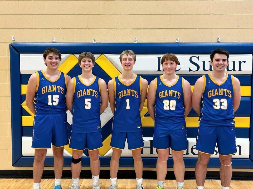 Giants basketball season ends with section tournament loss to Belle Plaine