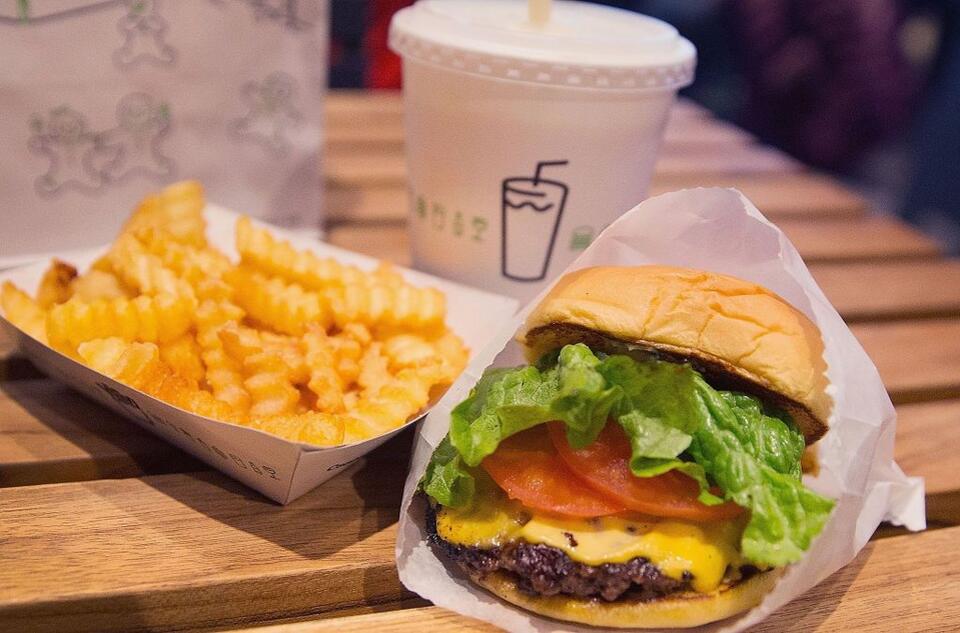Good News, Iowa! Shake Shack Is Finally Headed Our Way - NewsBreak