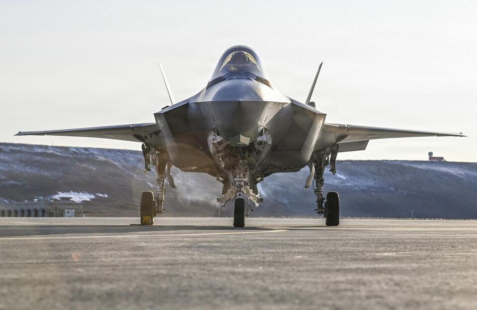 BAE Lands Contract for F-35 Block 4 Electronic Warfare Systems - NewsBreak
