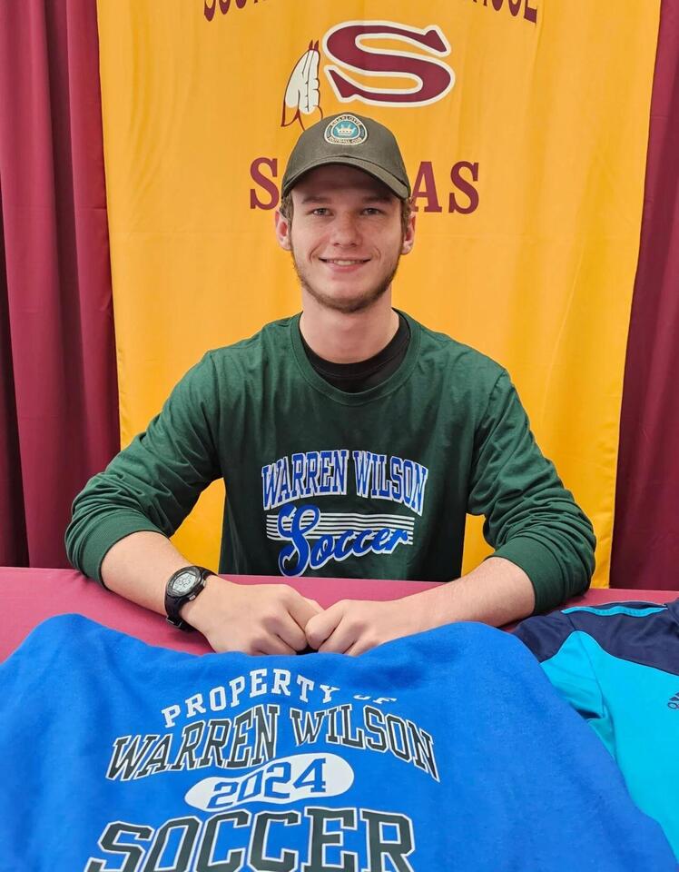 O’Leary signs with Warren Wilson College - NewsBreak