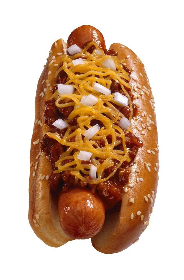 Shelby Market Music Wraps Up The Season Thursday With HiLine Rattlers Serving Chili Cheese Dogs For Eight Dollars