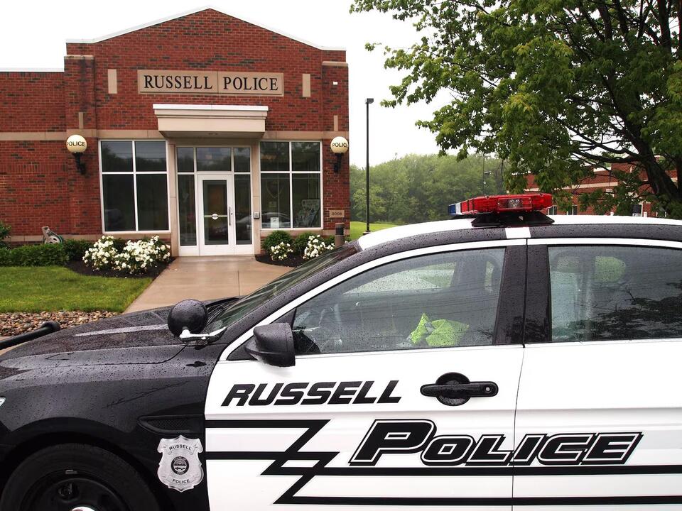 ‘Tis the season for pumpkin heists: Russell blotter