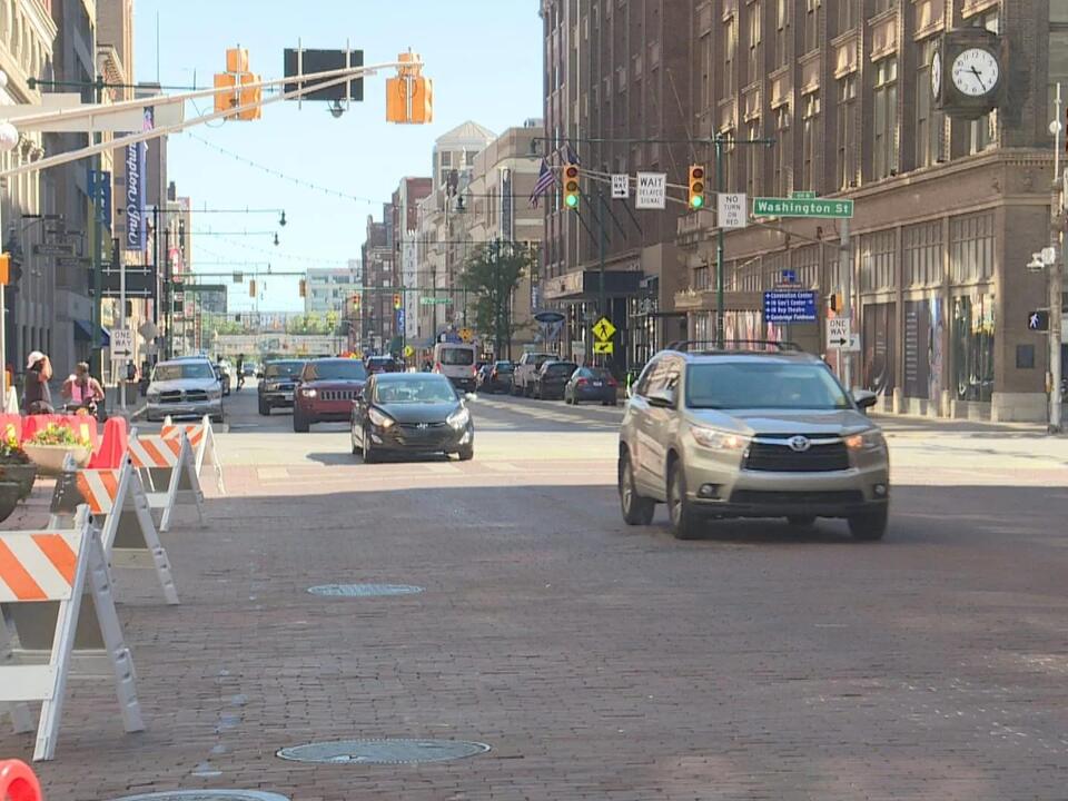 Indianapolis brings back proposal for downtown taxing district