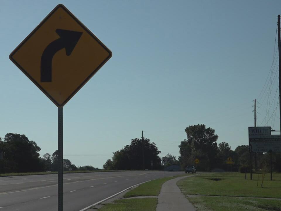 A 'bad curve' on Cochran Highway is driving people crazy
