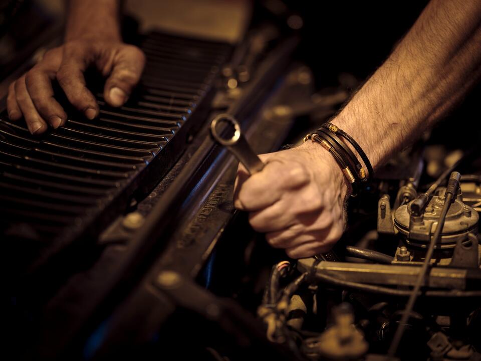 10 Things People Do to Their Cars That Mechanics Wish They Would Stop ...