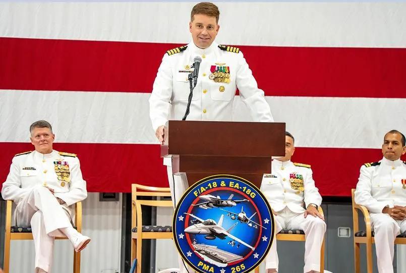 F/A-18 And EA-18G Program Office Holds Change Of Command At Pax - NewsBreak