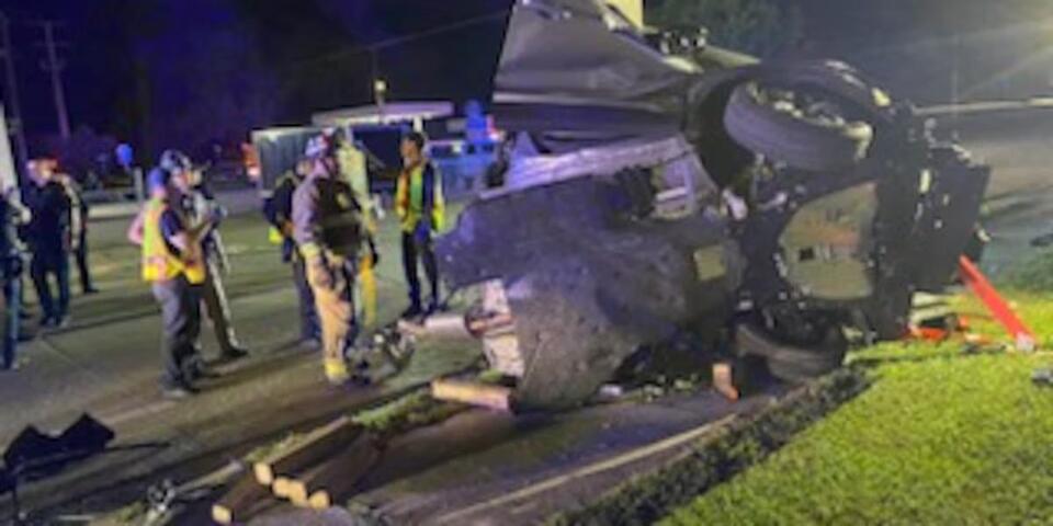Two dead and two injured after crashing a stolen SUV in Waldo - NewsBreak