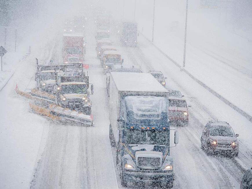 Can You legally Pass a Snow Plow in Washington?