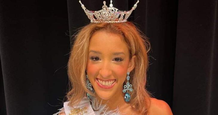 EHS senior Grace Isch prepares to compete for Miss Kansas 2024 - NewsBreak