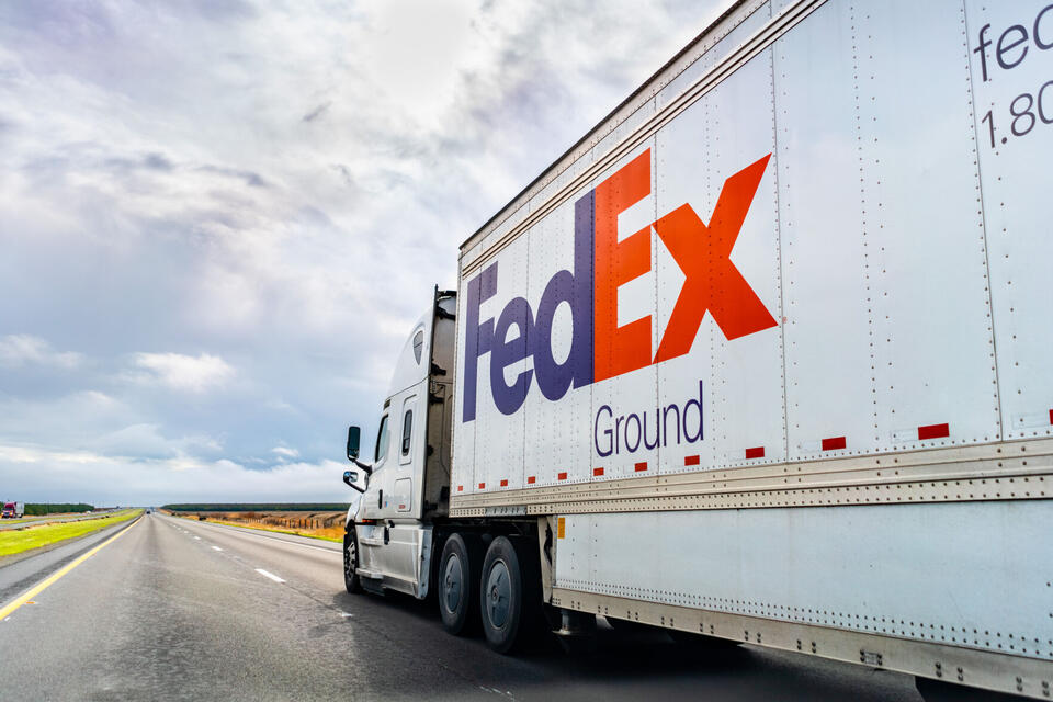 Coppell FedEx facility to lay off over 800 employees - NewsBreak